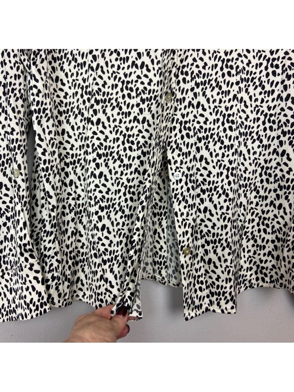 Leopard Print Women's Top - Picture 3 of 7